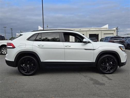 2023 Volkswagen Atlas Cross Sport 3.6L V6 SEL