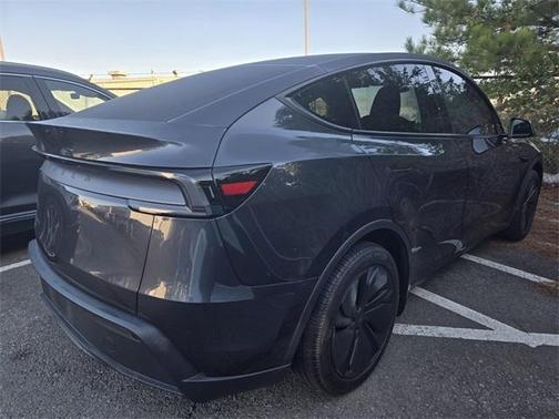 2026 Tesla Model Y Long Range
