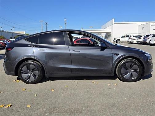 2026 Tesla Model Y Long Range