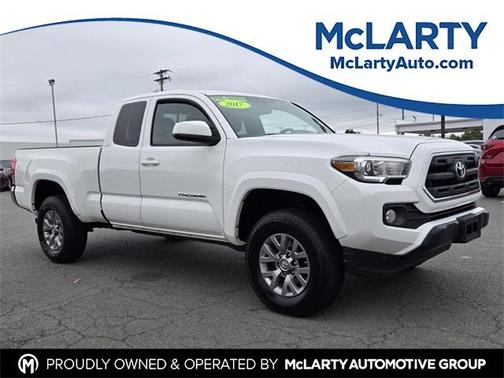 2017 Toyota Tacoma SR5