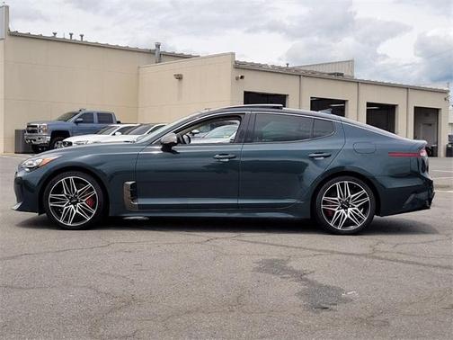2022 Kia Stinger GT2