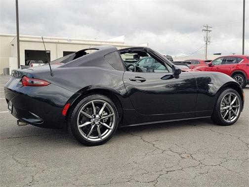 2022 Mazda MX-5 Miata RF Grand Touring