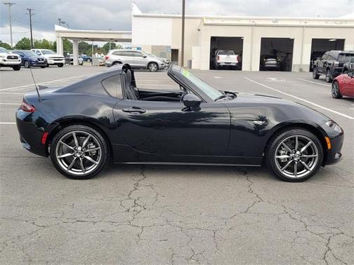 2022 Mazda MX-5 Miata RF Grand Touring
