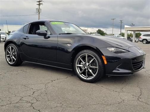 2022 Mazda MX-5 Miata RF Grand Touring