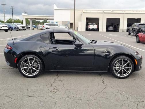 2022 Mazda MX-5 Miata RF Grand Touring
