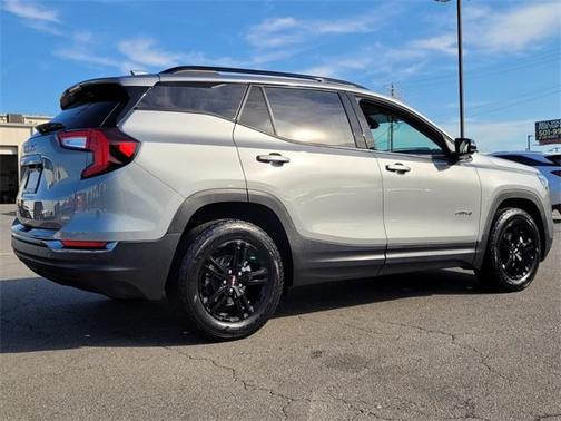 2023 GMC Terrain AT4