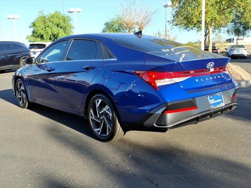 2025 Hyundai ELANTRA HEV Limited