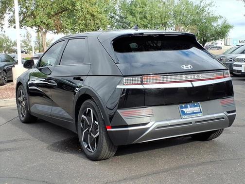 2022 Hyundai IONIQ 5 SEL