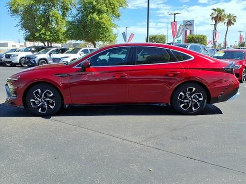 2025 Hyundai SONATA SEL