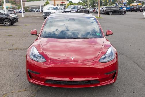 2022 Tesla Model 3 Base