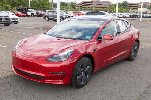 2022 Tesla Model 3 Base