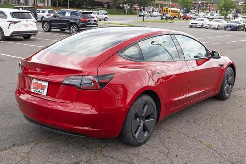 2022 Tesla Model 3 Base