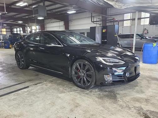 2020 Tesla Model S Long Range Plus