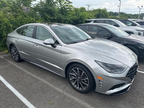 2020 Hyundai SONATA Limited