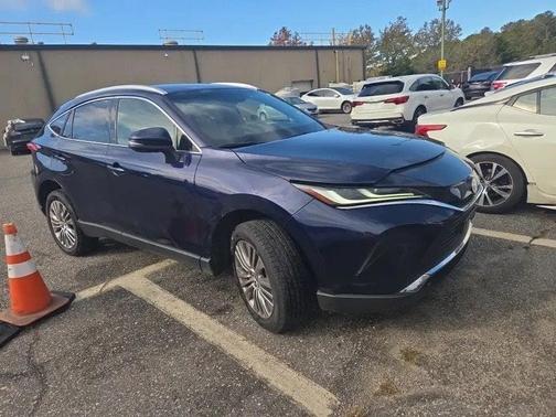 2022 Toyota Venza XLE