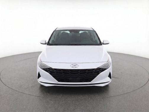 Quartz 2023 Hyundai ELANTRA SEL