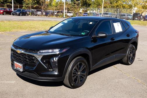 2024 Chevrolet Trax LS