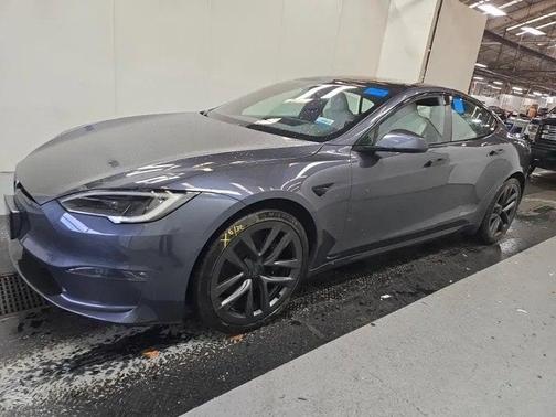 2022 Tesla Model S Base
