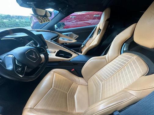 2020 Chevrolet Corvette Stingray w/2LT
