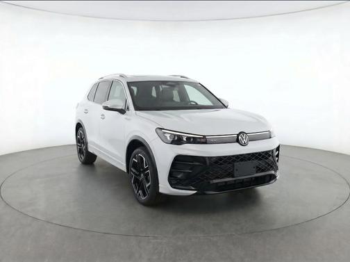 Ascot Grey 2025 Volkswagen Tiguan 2.0T SEL R-Line