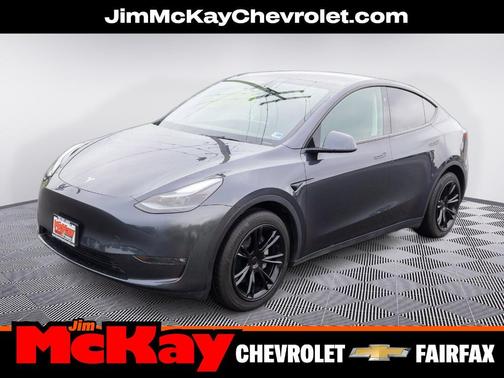 Stealth Gray 2024 Tesla Model Y Long Range