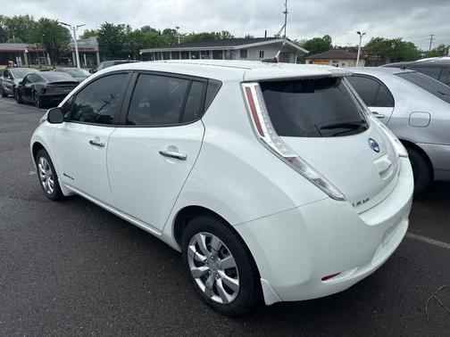 2015 Nissan Leaf S
