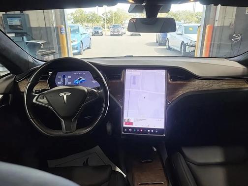2020 Tesla Model S Long Range Plus