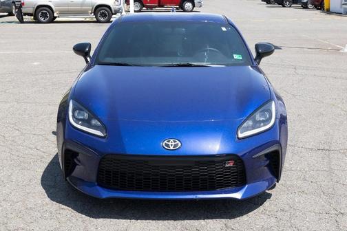 2024 Toyota GR86 Premium