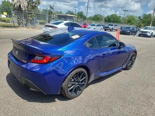 2024 Toyota GR86 Premium