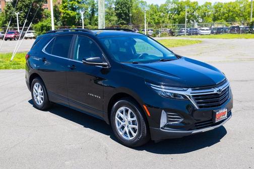 Black Metallic 2022 Chevrolet Equinox 1LT