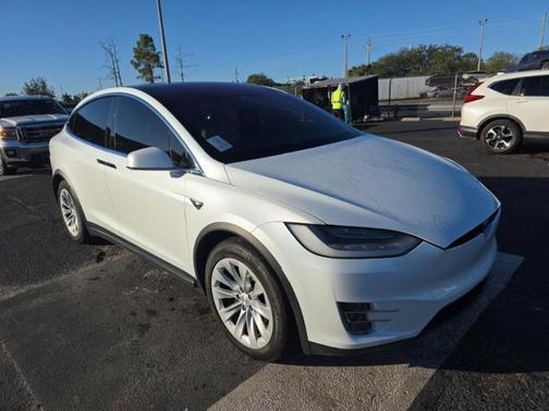 2020 Tesla Model X Long Range