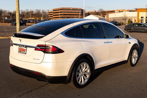2020 Tesla Model X Long Range
