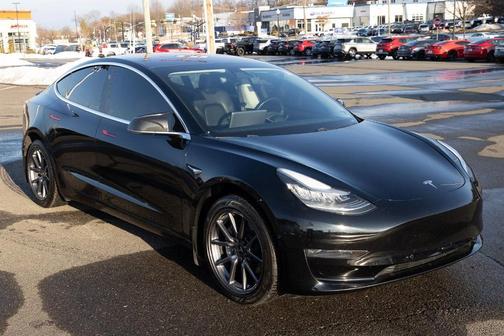 2019 Tesla Model 3 Standard Range Plus