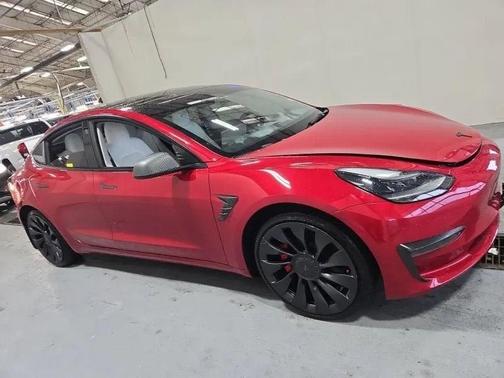 2023 Tesla Model 3 Performance