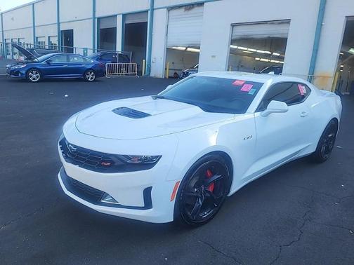 2023 Chevrolet Camaro LT1