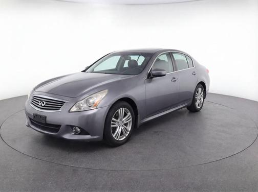 2011 INFINITI G37x Base