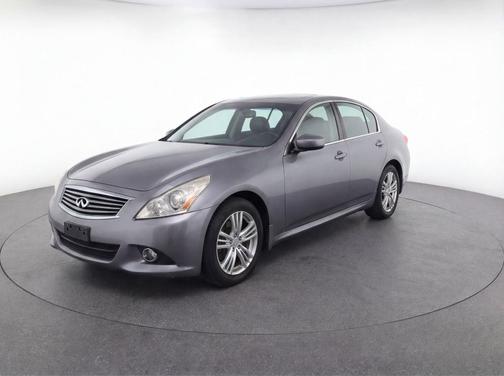 2011 INFINITI G37x Base