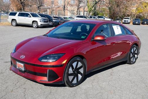 2023 Hyundai IONIQ 6 SE