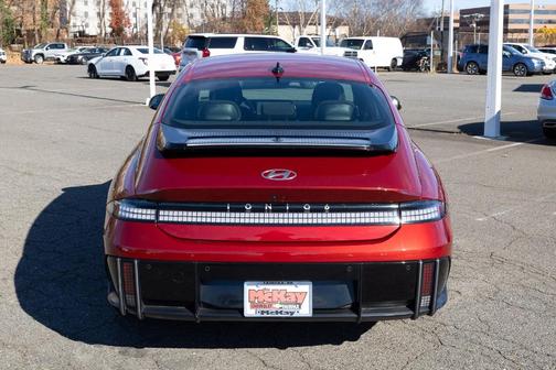 2023 Hyundai IONIQ 6 SE