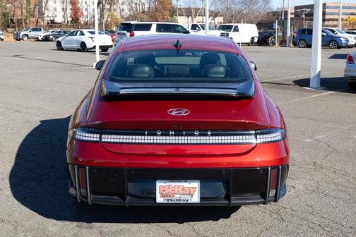 2023 Hyundai IONIQ 6 SE