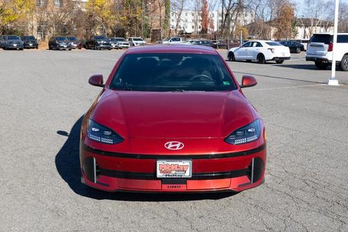 2023 Hyundai IONIQ 6 SE