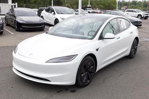 2025 Tesla Model 3 Long Range