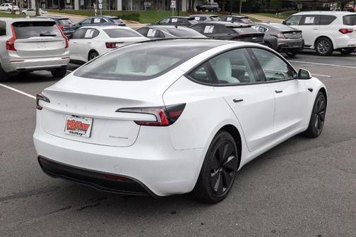 2025 Tesla Model 3 Long Range
