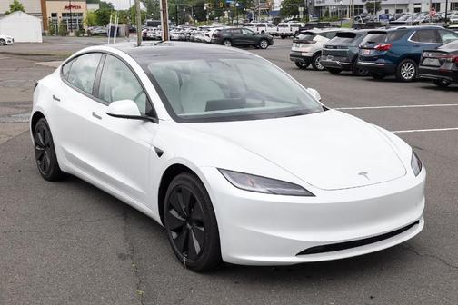 2025 Tesla Model 3 Long Range