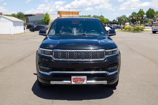 Diamond Black 2022 Jeep Grand Wagoneer Series III