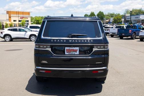 Diamond Black 2022 Jeep Grand Wagoneer Series III