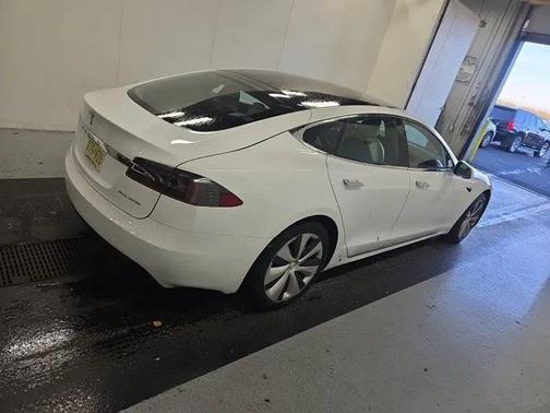 2020 Tesla Model S Long Range Plus