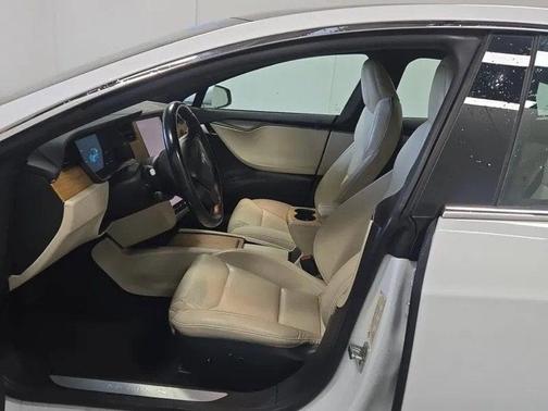 2020 Tesla Model S Long Range Plus