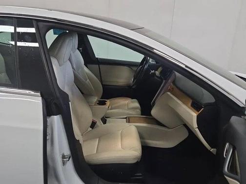 2020 Tesla Model S Long Range Plus
