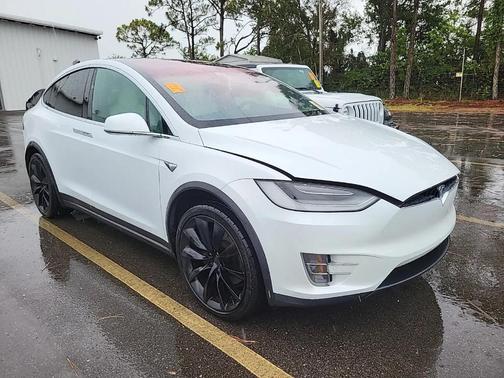 2020 Tesla Model X Long Range